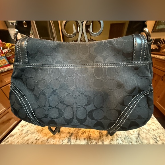 Coach Shoulder Signature Handbag/Purse with Dust bag! EUC. . - Picture 2 of 16